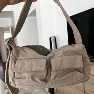 BAGGU Dove Mini Cargo Bag